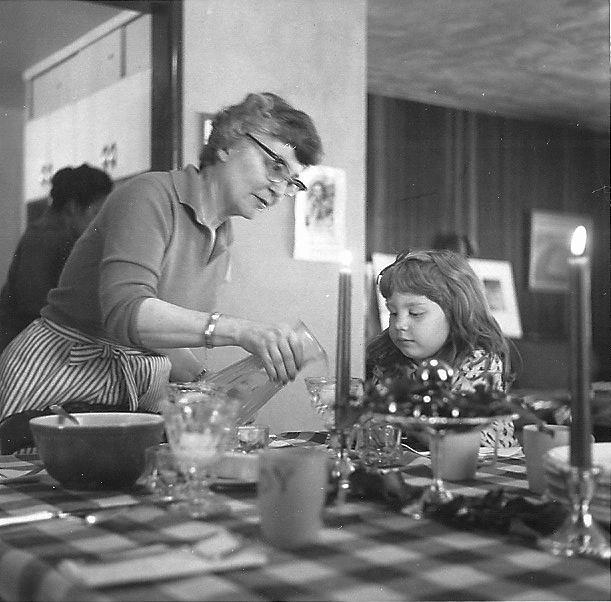 scan0010 Flosh-Betsy 1963-ish Thanksgiving